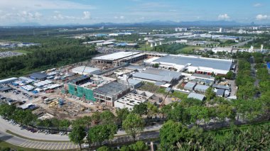 Kuching, Sarawak Malaysia - 12 Eylül 2022: Tüm büyük elektronik, güneş ve yarı iletken santrallerinin bulunduğu Samajaya Işık Sanayi Bölgesi