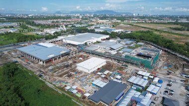 Kuching, Sarawak Malaysia - 12 Eylül 2022: Tüm büyük elektronik, güneş ve yarı iletken santrallerinin bulunduğu Samajaya Işık Sanayi Bölgesi