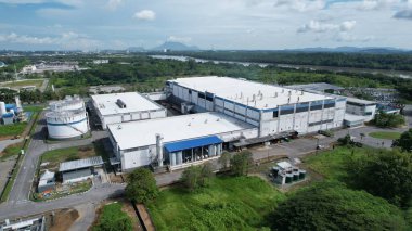 Kuching, Sarawak Malaysia - 12 Eylül 2022: Tüm büyük elektronik, güneş ve yarı iletken santrallerinin bulunduğu Samajaya Işık Sanayi Bölgesi