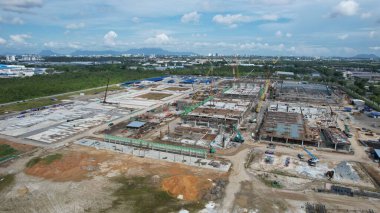 Kuching, Sarawak Malaysia - 12 Eylül 2022: Tüm büyük elektronik, güneş ve yarı iletken santrallerinin bulunduğu Samajaya Işık Sanayi Bölgesi