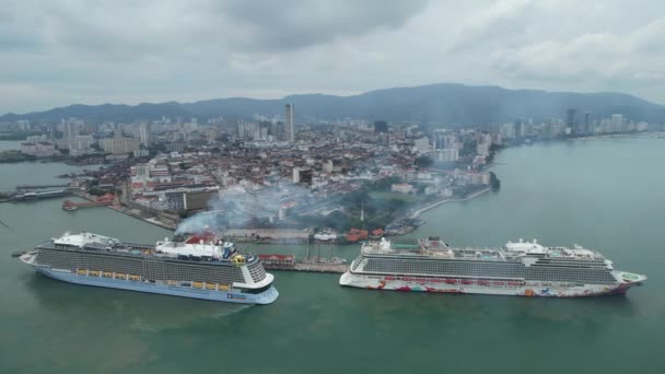 Georgetown Malasia Septiembre 2022 Terminal Cruceros Swettenham Con Algunos Cruceros — Vídeos de Stock