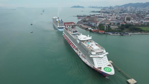 Georgetown Malaysia September 2022 Swettenham Cruise Ship Terminal Med Några — Stockvideo