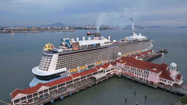 Georgetown, Penang Malezya - 14 Mayıs 2022 Ermeni Caddesi ve Georgetown 'un İnanılmaz Sahnesi