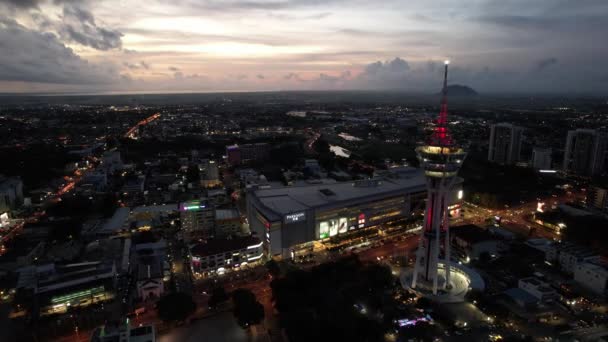 Grodbergen Penang Malaysia — Stockvideo