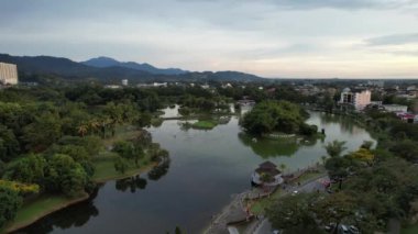 Taiping, Malezya - 24 Eylül 2022: Landmark Binaları ve Taiping Turistleri