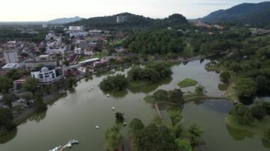 Taiping, Malezya - 24 Eylül 2022: Landmark Binaları ve Taiping Turistleri