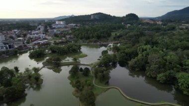 Taiping, Malezya - 24 Eylül 2022: Landmark Binaları ve Taiping Turistleri