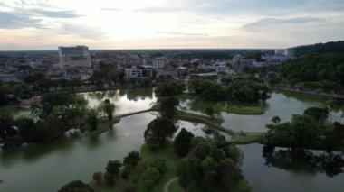 Taiping, Malezya - 24 Eylül 2022: Landmark Binaları ve Taiping Turistleri