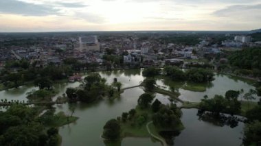 Taiping, Malezya - 24 Eylül 2022: Landmark Binaları ve Taiping Turistleri