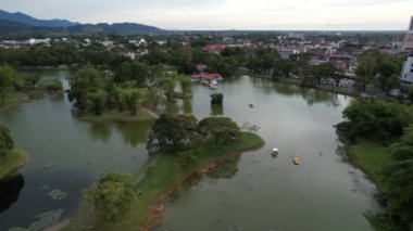 Taiping, Malezya - 24 Eylül 2022: Landmark Binaları ve Taiping Turistleri