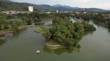 Taiping, Malezya - 24 Eylül 2022: Landmark Binaları ve Taiping Turistleri