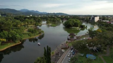 Taiping, Malezya - 24 Eylül 2022: Landmark Binaları ve Taiping Turistleri