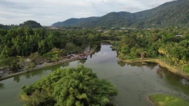 Taiping, Malezya - 24 Eylül 2022: Landmark Binaları ve Taiping Turistleri