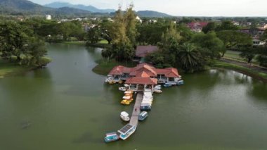 Taiping, Malezya - 24 Eylül 2022: Landmark Binaları ve Taiping Turistleri