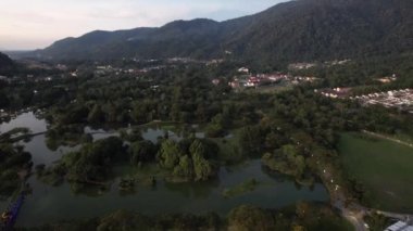Taiping, Malezya - 24 Eylül 2022: Landmark Binaları ve Taiping Turistleri