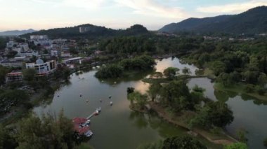 Taiping, Malezya - 24 Eylül 2022: Landmark Binaları ve Taiping Turistleri