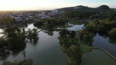 Taiping, Malezya - 24 Eylül 2022: Landmark Binaları ve Taiping Turistleri