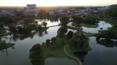 Taiping, Malezya - 24 Eylül 2022: Landmark Binaları ve Taiping Turistleri