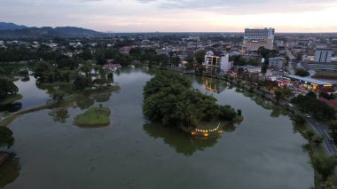 Taiping, Malezya - 24 Eylül 2022: Landmark Binaları ve Taiping Turistleri