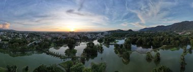 Taiping, Malezya - 24 Eylül 2022: Landmark Binaları ve Taiping Turistleri