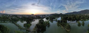 Taiping, Malezya - 24 Eylül 2022: Landmark Binaları ve Taiping Turistleri