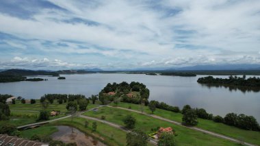 Taiping, Malezya - 24 Eylül 2022: Bukit Merah Laketown Taort