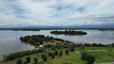 Taiping, Malezya - 24 Eylül 2022: Bukit Merah Laketown Taort