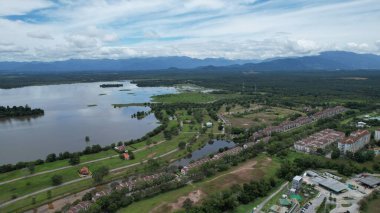 Taiping, Malezya - 24 Eylül 2022: Bukit Merah Laketown Taort