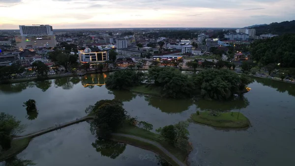 Taiping, Malezya - 24 Eylül 2022: Landmark Binaları ve Taiping Turistleri