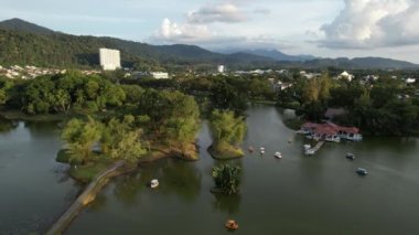 Taiping, Malezya - 24 Eylül 2022: Landmark Binaları ve Taiping Turistleri