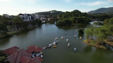 Taiping, Malezya - 24 Eylül 2022: Landmark Binaları ve Taiping Turistleri