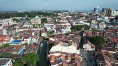 Malacca, Malezya - 16 Ekim 2022: Malacca Nehri Gezisi Hava Görüntüsü