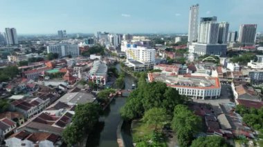 Malacca, Malezya - 16 Ekim 2022: Malacca Nehri Gezisi Hava Görüntüsü