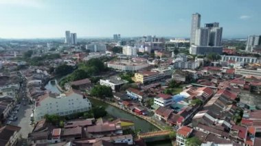 Malacca, Malezya - 16 Ekim 2022: Malacca Nehri Gezisi Hava Görüntüsü