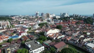 Malacca, Malezya - 16 Ekim 2022: Malacca Nehri Gezisi Hava Görüntüsü