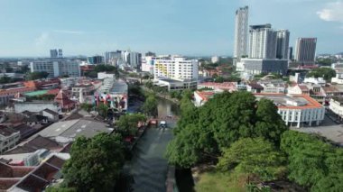 Malacca, Malezya - 16 Ekim 2022: Malacca Nehri Gezisi Hava Görüntüsü