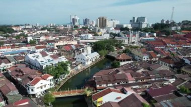 Malacca, Malezya - 16 Ekim 2022: Malacca Nehri Gezisi Hava Görüntüsü