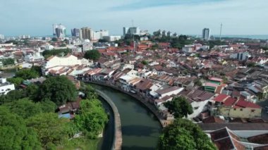Malacca, Malezya - 16 Ekim 2022: Malacca Nehri Gezisi Hava Görüntüsü