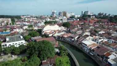 Malacca, Malezya - 16 Ekim 2022: Malacca Nehri Gezisi Hava Görüntüsü