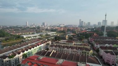 Malacca, Malezya - 16 Ekim 2022: Malacca Nehri Gezisi Hava Görüntüsü