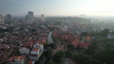 Malacca, Malezya - 16 Ekim 2022: Malacca Nehri Gezisi Hava Görüntüsü