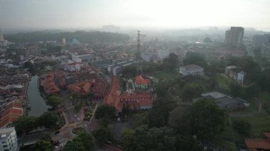Malacca, Malezya - 16 Ekim 2022: Malacca Nehri Gezisi Hava Görüntüsü