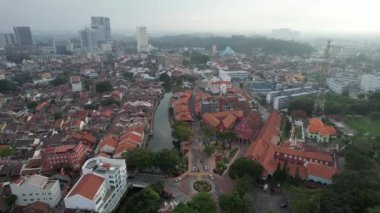Malacca, Malezya - 16 Ekim 2022: Malacca Nehri Gezisi Hava Görüntüsü