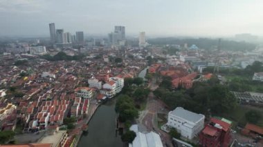 Malacca, Malezya - 16 Ekim 2022: Malacca Nehri Gezisi Hava Görüntüsü