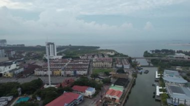 Malacca, Malezya - 16 Ekim 2022: Malacca Nehri Gezisi Hava Görüntüsü