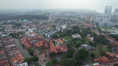 Malacca, Malezya - 16 Ekim 2022: Malacca Nehri Gezisi Hava Görüntüsü