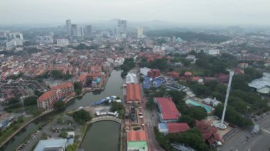 Malacca, Malezya - 16 Ekim 2022: Malacca Nehri Gezisi Hava Görüntüsü