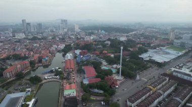 Malacca, Malezya - 16 Ekim 2022: Malacca Nehri Gezisi Hava Görüntüsü