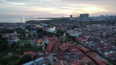 Malacca, Malezya - 16 Ekim 2022: Malacca Nehri Gezisi Hava Görüntüsü