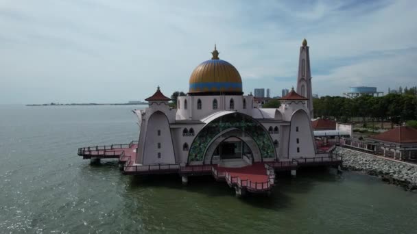 マレーシアのマラッカ 2022年10月16日 マラッカ川クルーズの空中ビュー — ストック動画